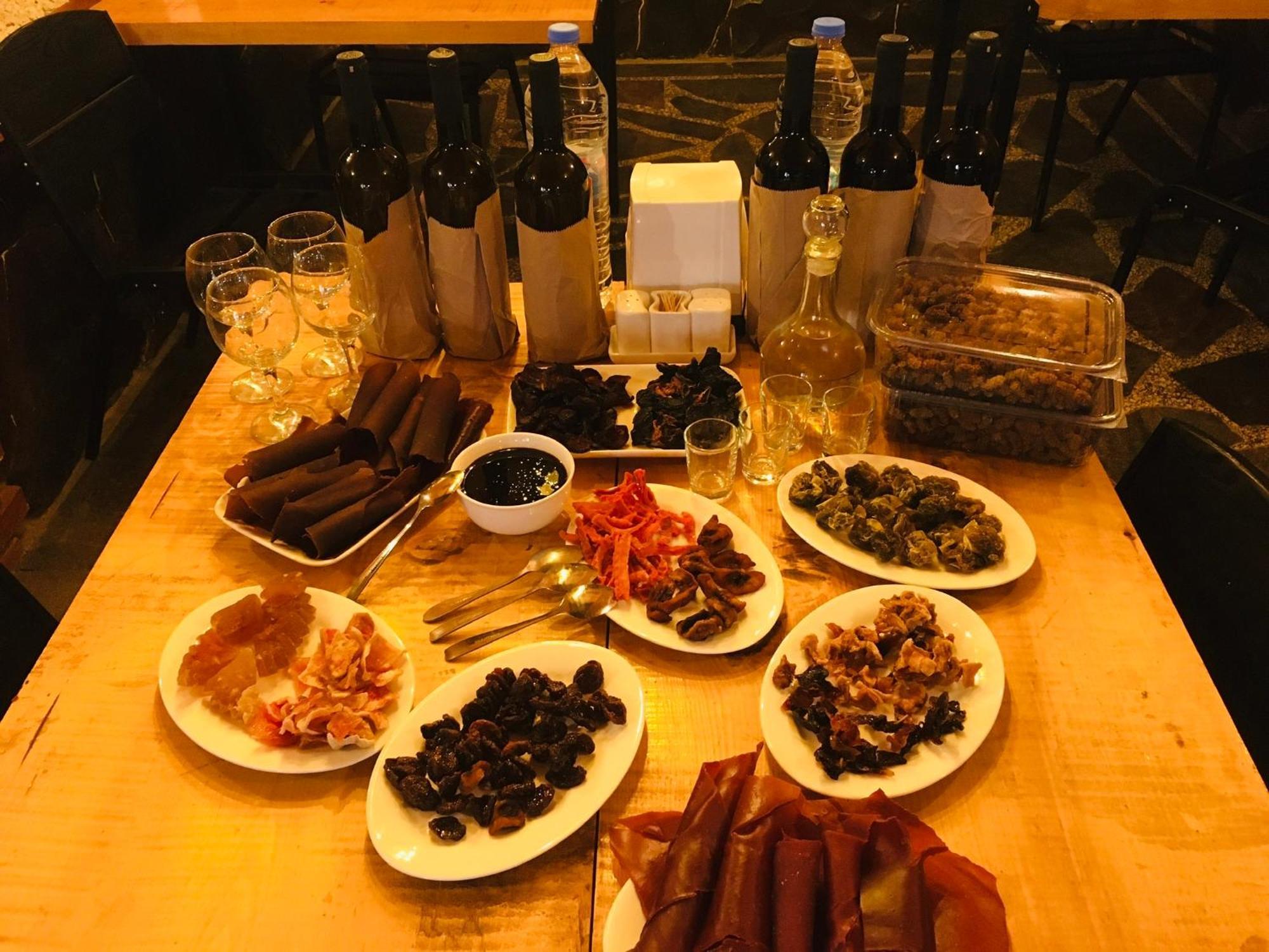 Hotel Hobbiton Near Vardzia Caves T'mogvi 外观 照片